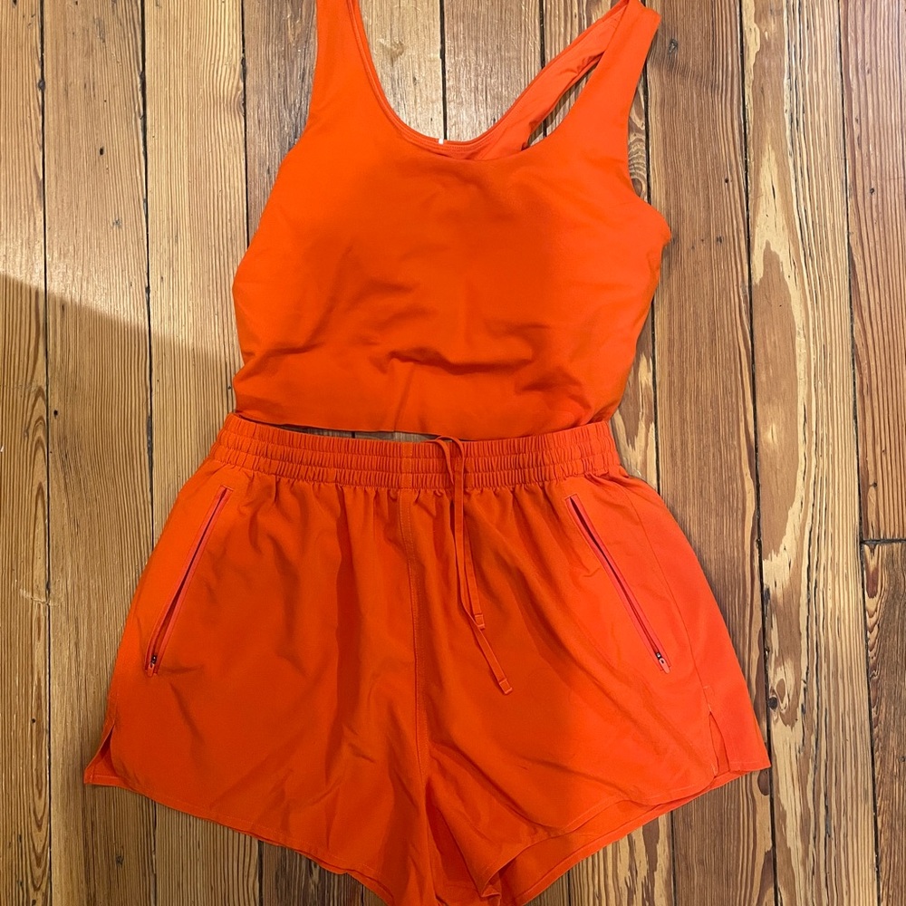 Outdoor voices short and tank top set
